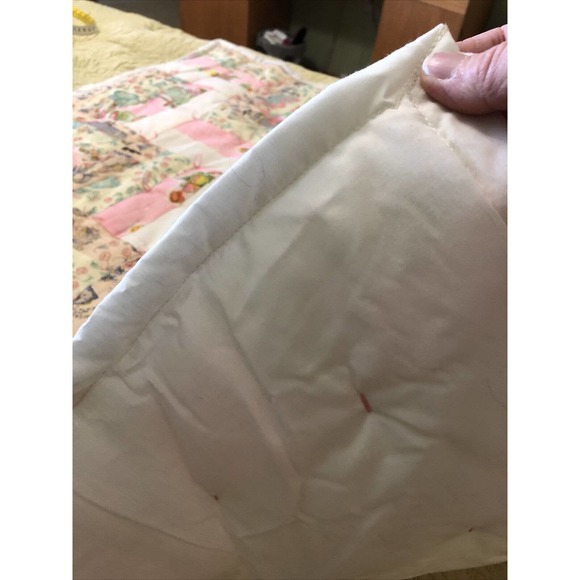 Quilt Handmade Holly Hobbie Theme Pink 38 x 38 Crib or Throw Lap - Picture 10 of 12